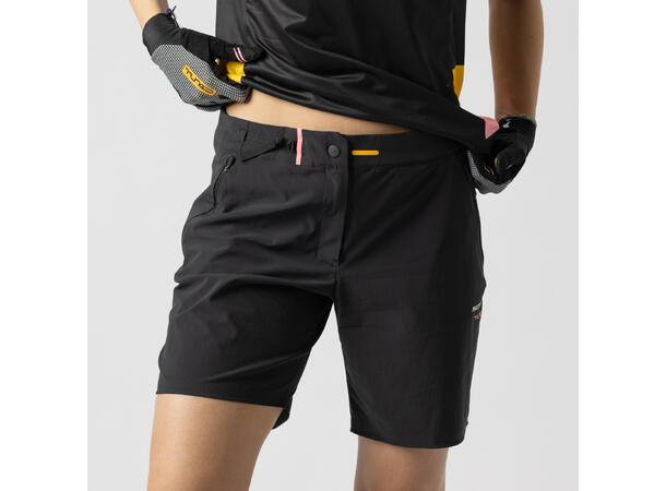 SCOTT Shorts Ws Tuned SL Sort XS Sykkelshorts 