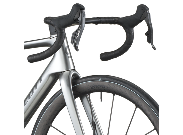 SCOTT Addict RC Ultimate S Landeveissykkel i karbon 