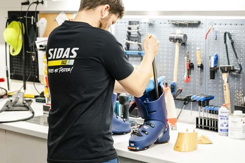 Sidas bootfitting – tilpasning av alpinstøvler